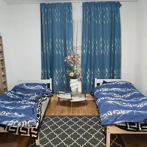 1 Zimmerwohnung Mit Kueche, Balkon Und Badezimmer In Apartmen Düsseldorf